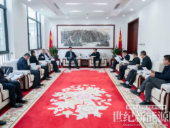 內(nèi)蒙古電力集團(tuán)與內(nèi)蒙古錫林郭勒盟行署交流座談